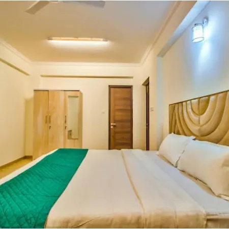 Telferk Acron Seawinds Apartment- Baga Calangute Exterior photo