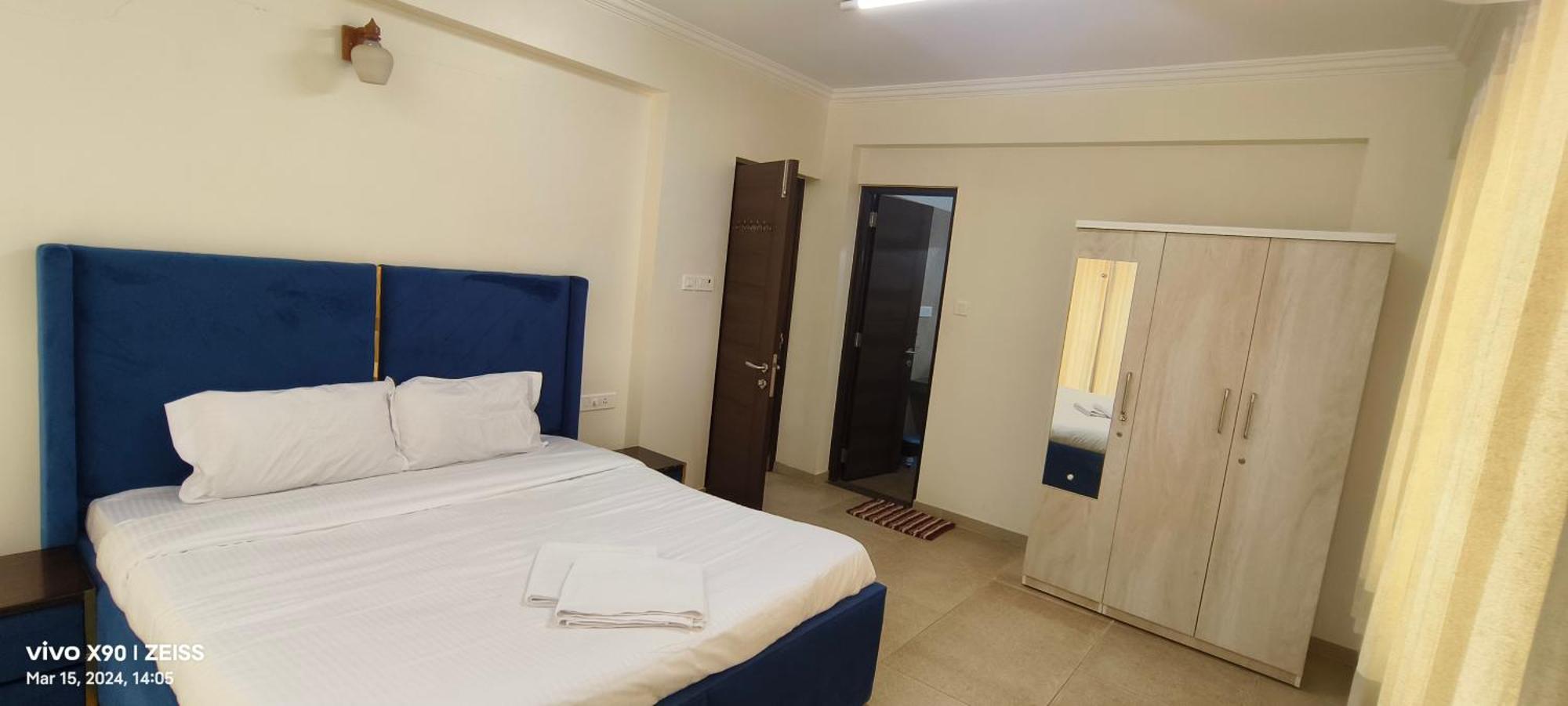 Telferk Acron Seawinds Apartment- Baga